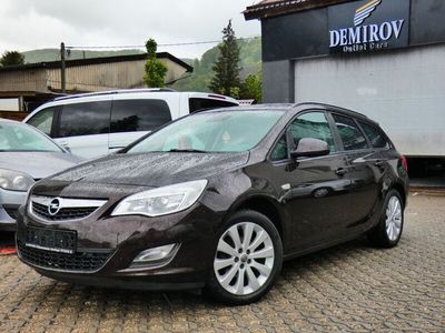 gebraucht Opel Astra Sports Tourer Design Edition