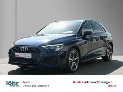 Gebraucht Audi A3 Sportback e-tron Design 204 PS (150 kW) 2021 Navarrablau metallic Kleinwagen