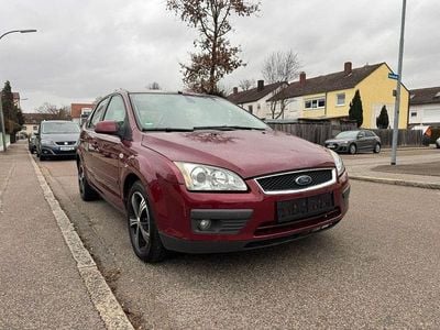 Gebraucht Ford Focus Ghia 136 PS (100 kW) 2005 Rot Limousine