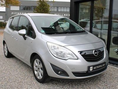 Silber Gebraucht 2010 Opel Meriva Van / Kleinbus | 2.790 € (Guter Preis)