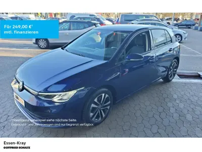 Gebraucht VW Golf VIII United 131 PS (96 kW) 2021 Blau Limousine