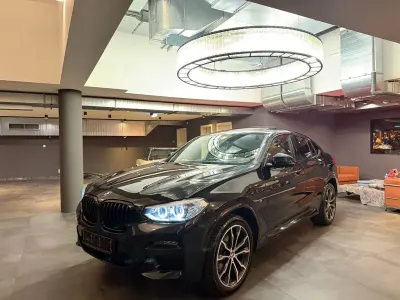 Gebraucht BMW X4 M Sport 190 PS (139 kW) 2021 Schwarz SUV