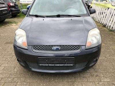 gebraucht Ford Fiesta 