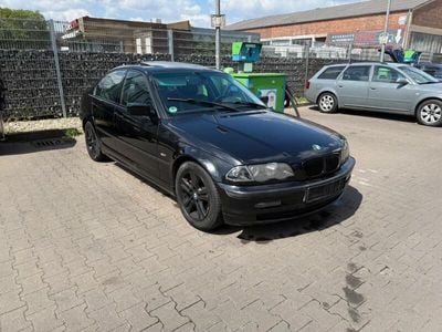 BMW 325