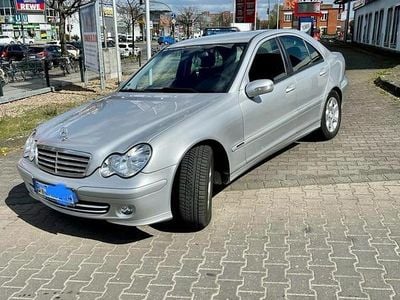 Mercedes C180