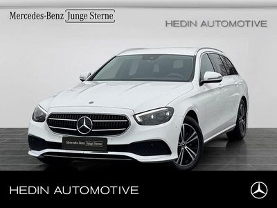 Weiß Gebraucht 2022 Mercedes E220 Avantgarde Limousine | 34.890 € (Fairer Preis)