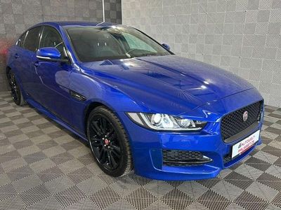 Usata Jaguar XE R-Sport 180 CV (132 kW) 2019 Blu Berlina
