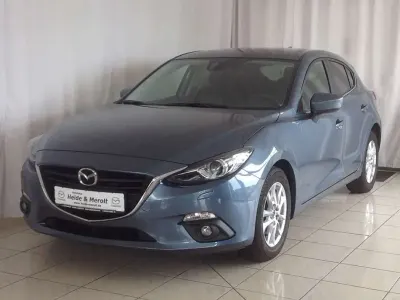 Gebraucht Mazda 3 Nakama 120 PS (88 kW) 2017 Saphirblau metallic Limousine