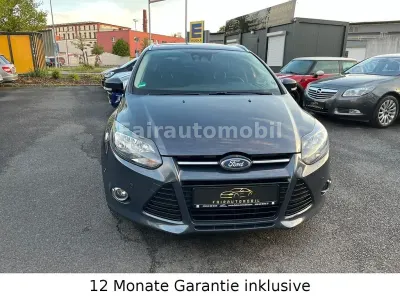 Gebraucht Ford Focus Titanium 140 PS (102 kW) 2014 Grau Limousine