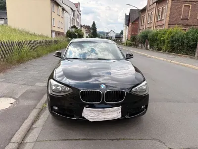 Gebraucht BMW 116 Sport Line 136 PS (100 kW) 2013 Schwarz Kleinwagen