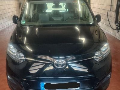 Usata Toyota Proace City City 110 CV (80 kW) 2020 Nero Monovolume