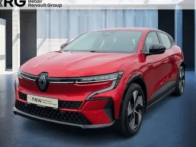 Gebraucht Renault Megane E-Tech Evolution 95 kW (130 PS) 2023 Rot Limousine