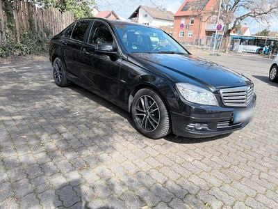Gebraucht Mercedes C220 170 PS (125 kW) 2010 Schwarz Limousine