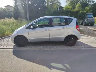 Gebraucht Mercedes A160 95 PS (69 kW) 2010 Schwarz Van / Kleinbus