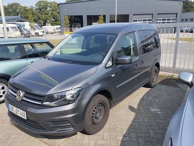 Grau Gebraucht 2015 VW Caddy Van / Kleinbus | 8.450 € (Fairer Preis)