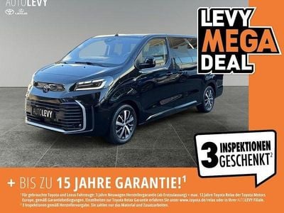 Gebraucht Toyota Proace Verso Team 177 PS (130 kW) 2024 Graphitschwarz Kombi