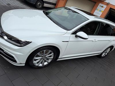 Gebraucht VW Passat 239 PS (175 kW) 2016 Andere farben Kombi