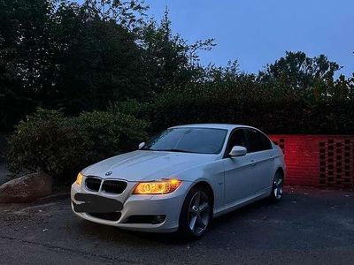 Gebraucht BMW 316 116 PS (85 kW) 2011 Limousine