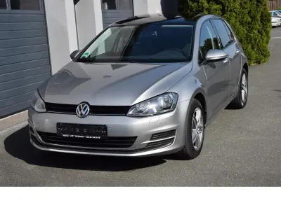 Gebraucht VW Golf VII 105 PS (77 kW) 2013 Beige Limousine