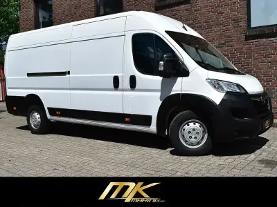 Gebraucht Opel Movano 165 PS (121 kW) 2024 Weiß Van