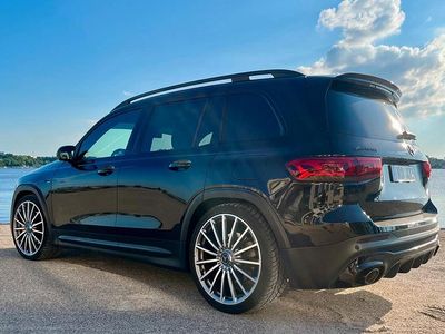 Mercedes GLB35