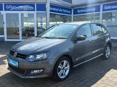 Gebraucht VW Polo Match 86 PS (63 kW) 2013 Grau Kleinwagen
