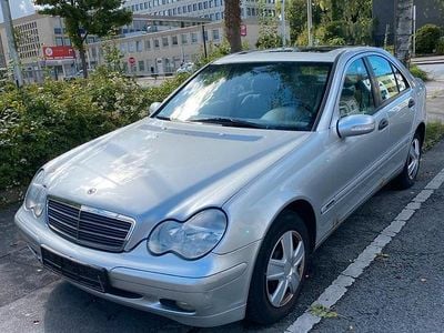 Mercedes C180