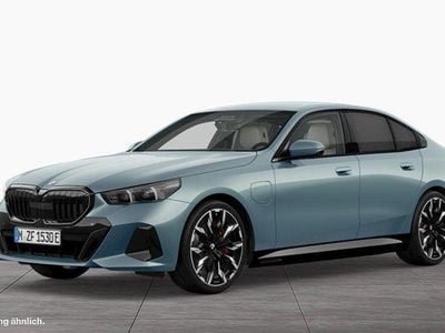 Usata BMW 550e M Sport 489 CV (359 kW) 2025 Verde Berlina