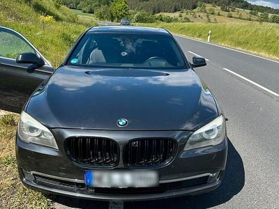 BMW 730