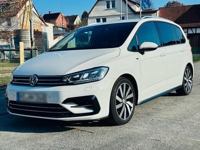 Weiß Gebraucht 2018 VW Touran R-line Van / Kleinbus | 20.500 € (Guter Preis)