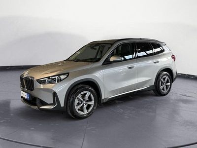 Silber Gebraucht 2024 BMW X1 Efficient Dynamics SUV | 36.960 € (Fairer Preis)