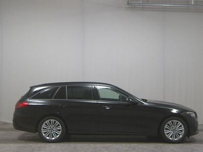 Gebraucht Mercedes C200 163 PS (119 kW) 2022 Schwarz Limousine