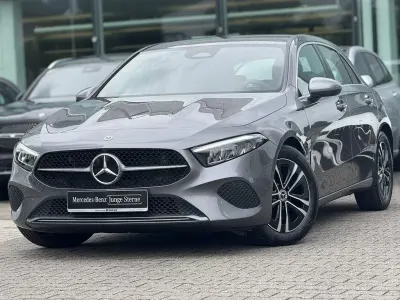 Gebraucht Mercedes A180 Progressive 136 PS (100 kW) 2024 Grau Limousine