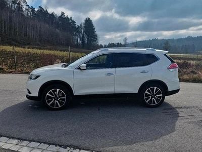 Gebraucht Nissan X-Trail Tekna 177 PS (130 kW) 2017 Weiß SUV