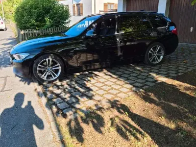 Gebraucht BMW 320 Sport Line 184 PS (135 kW) 2013 Schwarz Kombi