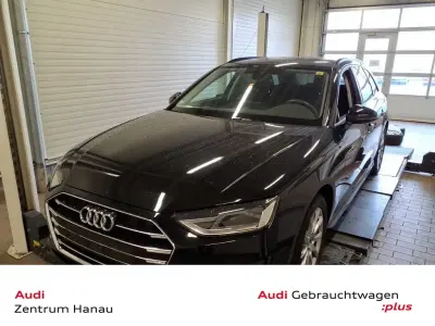 Gebraucht Audi A4 Advanced Plus 163 PS (119 kW) 2023 Mythosschwarz metallic Kombi