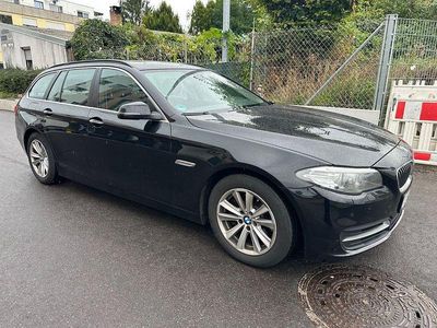 Gebraucht BMW 520 190 PS (139 kW) 2017 Schwarz Limousine