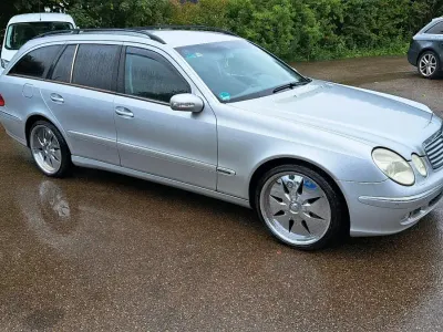 Gebraucht Mercedes E200 184 PS (135 kW) 2004 Silber Kombi