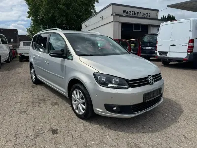 Gebraucht VW Touran Style 150 PS (110 kW) 2011 Grau Van / Kleinbus