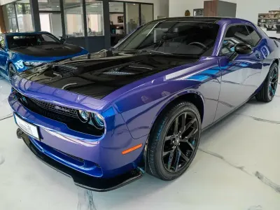 Gebraucht Dodge Challenger 309 PS (227 kW) 2023 Violett Coupé