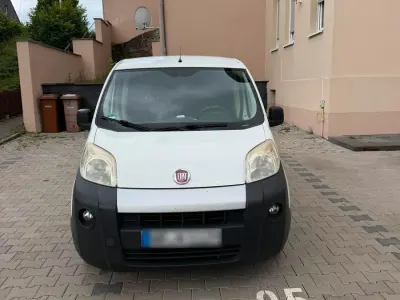 Gebraucht Fiat Fiorino 60 PS (44 kW) 2009 Weiß Van / Kleinbus