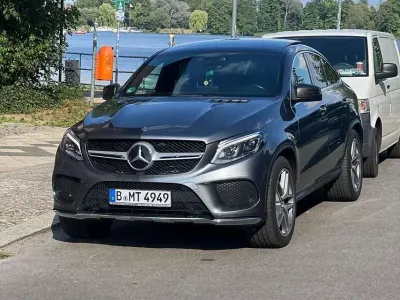 Gebraucht Mercedes GLE350 AMG line 258 PS (189 kW) 2018 Grau Coupé