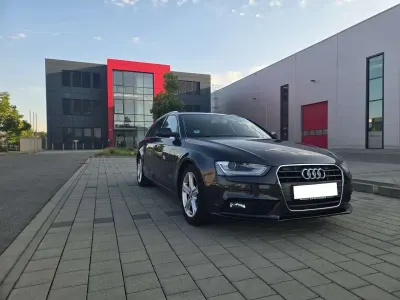 Gebraucht Audi A4 204 PS (150 kW) 2012 Braun Kombi