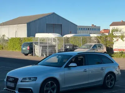 Gebraucht Audi A4 143 PS (105 kW) 2010 Grau Kombi