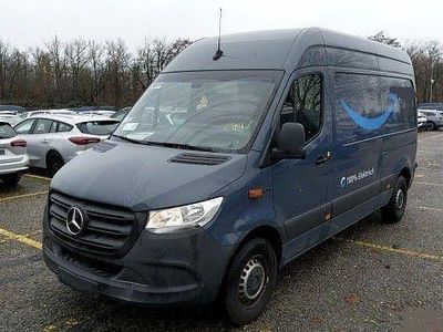 Grau Gebraucht 2020 Mercedes E-Sprinter Van | 9.880 €