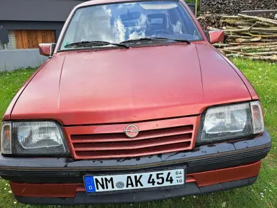 Gebraucht Opel Ascona Exklusiv 75 PS (55 kW) 1988 Limousine