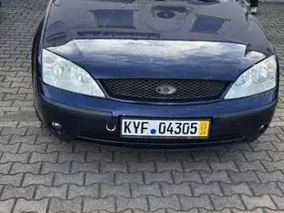 Gebraucht Ford Mondeo Trend 125 PS (91 kW) 2003 Kombi