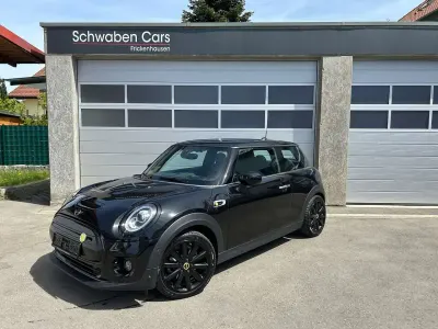 Gebraucht Mini Cooper SE 135 kW (184 PS) 2020 Schwarz Kleinwagen