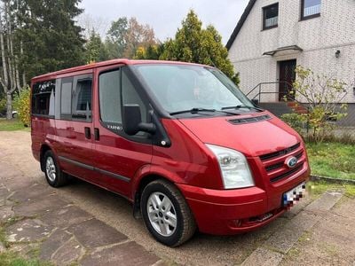 Ford Transit Tourneo