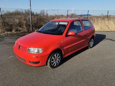 Gebraucht VW Polo 60 PS (44 kW) 2001 Rot Kleinwagen